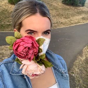 Meet your Posher, Nicole